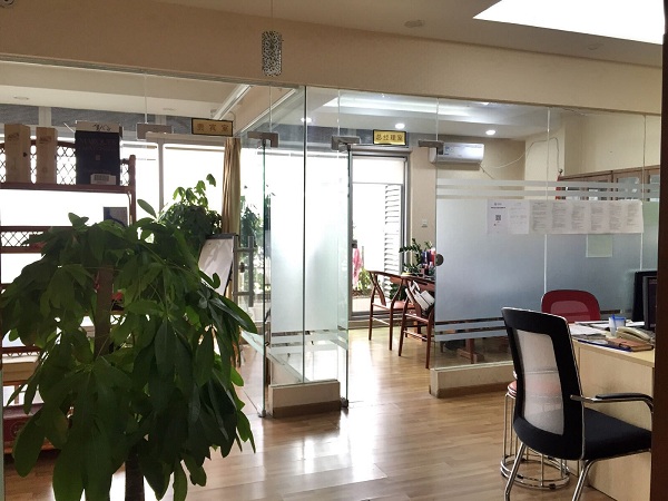 2016年动点网络成立培训部并进一步扩办公面积